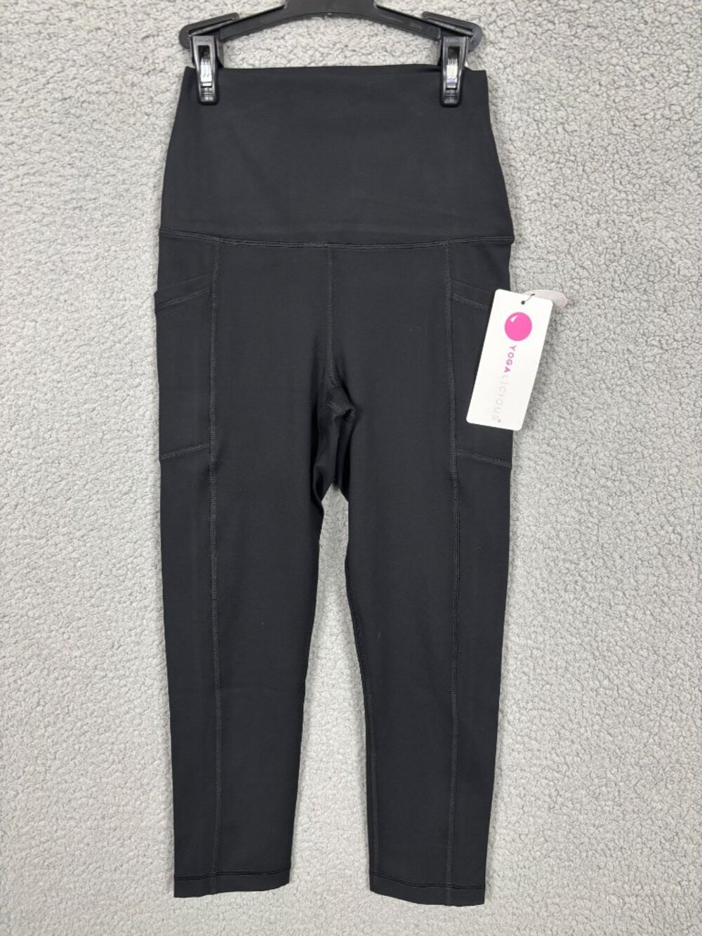 YogaLicious  Women's Lux Tribeca Black High-Rise Crop Leggings Size Small NWT's
